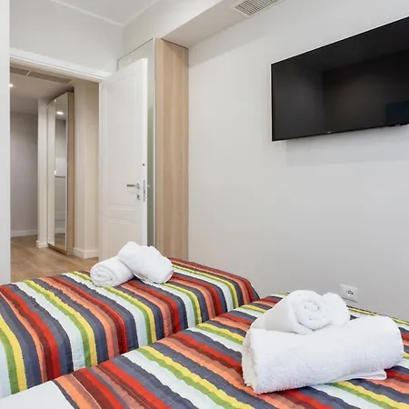 Apartment Casa E Per Vacanze Gallese *